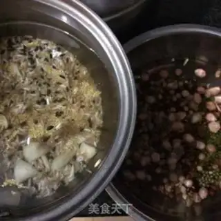 Make Lily