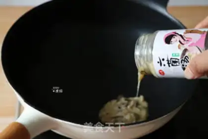 Make Six fungus tofu step 2