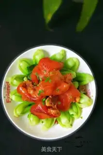 Make Peanut stew pig hoof step 0