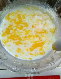 Make Banana mini balls step 1