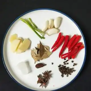 Make Peanut stew pig hoof step 5