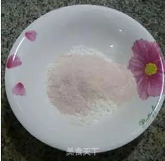 Make Liquor with strawberries step 5
