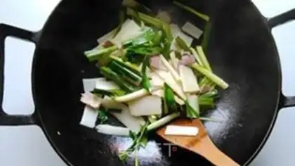 Make Garlic pork step 8