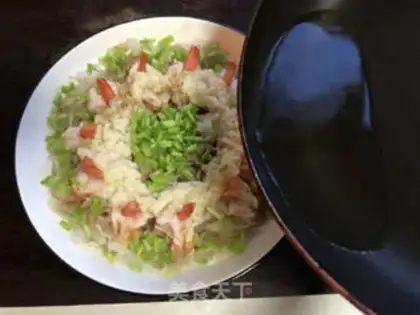 Make Shrimp with garlic and silver ears step 9
