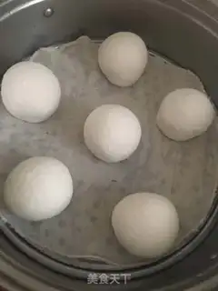 Make White cream buns step 4