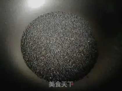 Make Homemade black sesame salt step 1