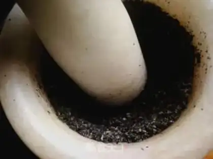Make Homemade black sesame salt step 5