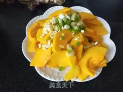 Make Pumpkin shrimp step 1