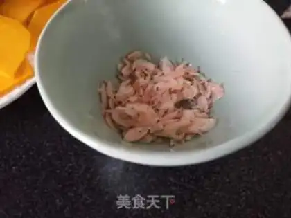 Make Pumpkin shrimp step 2