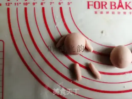 Make Lucky pig step 4