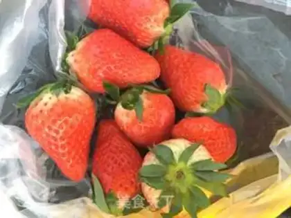 Make Strawberry step 2
