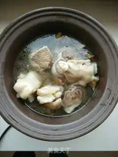 Make Spicy roasted pig hoof step 0