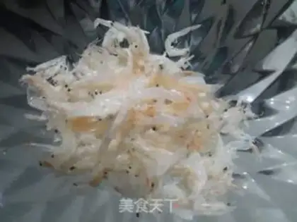 Make Shrimp pickle soup step 1