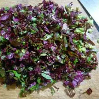 Make A red veggie egg pancakes step 4