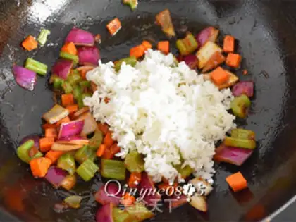 Make Pour some veggie eggs step 8