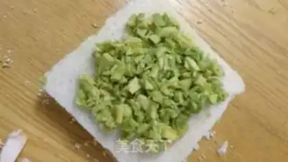 Make Butter egg sandwich step 5