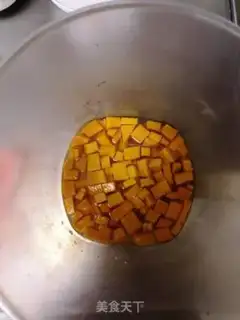 Make Pumpkin, two meters step 3