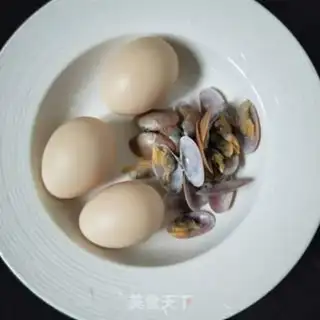 Make Flower clams and eggs step 4