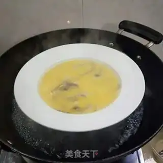 Make Flower clams and eggs step 9