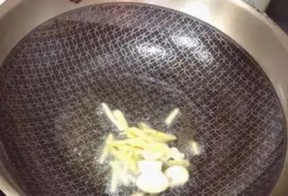 Make Scratch fish tofu soup step 1