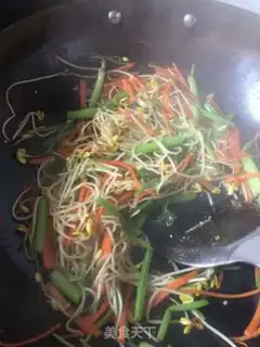 Make Bean sprouts step 5
