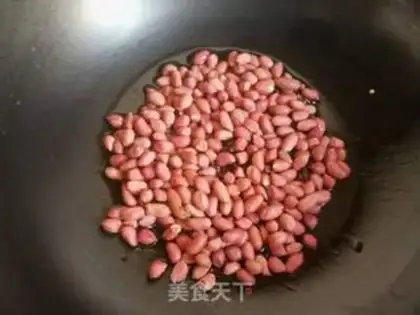 Make Spicy peanut rice step 3