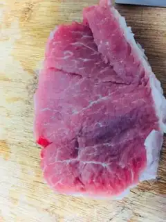 Make Garlic pork chops step 0