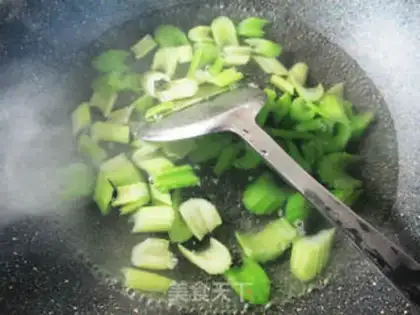 Make Shrimp-flavored celery step 2