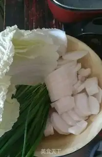 Make A fungus fire pot step 1
