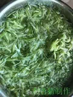 Make A bellard silk bun step 4