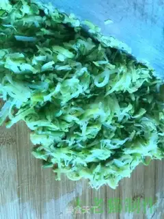 Make A bellard silk bun step 7