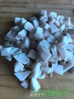 Make A bellard silk bun step 9