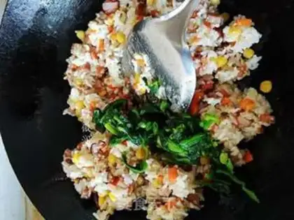 Make Vegetable sausage rice step 5