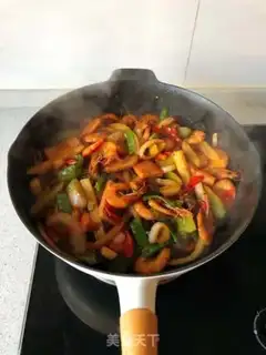 Make Spicy dry shrimp step 12