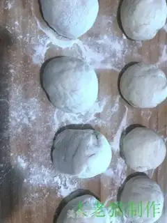 Make A bellard silk bun step 17