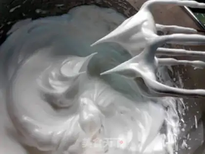 Make Buddha-style milk and tea step 8