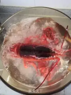 Make Bread-bread lobster step 1