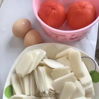 Make Tomato eggcake soup step 0
