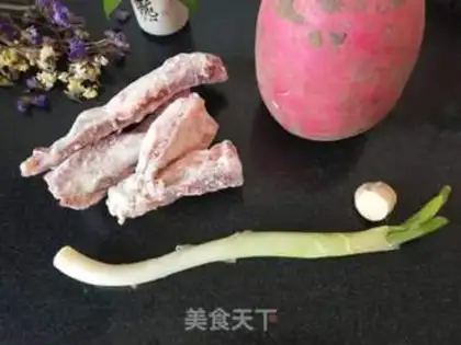 Make Roach rib soup step 0