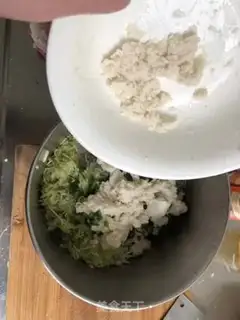 Make Blow up the Zilong fan pellets step 5