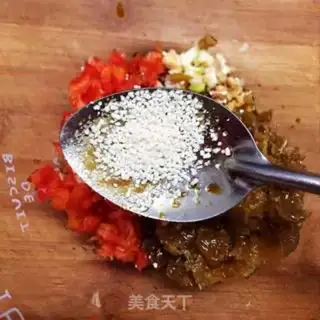 Make Pepper chopping pig hoof step 9