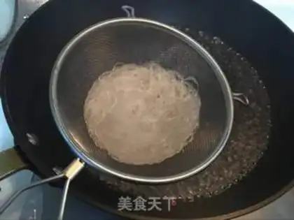 Make Sour soup needle, fat cow step 3