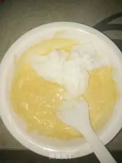 Make Apple chime cake step 18