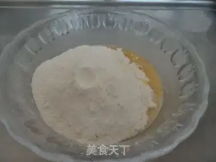 Make Red-tree melon cookies step 3