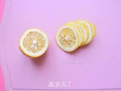 Make Iced lemon tea step 2