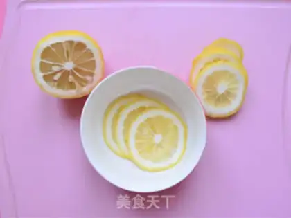 Make Iced lemon tea step 3