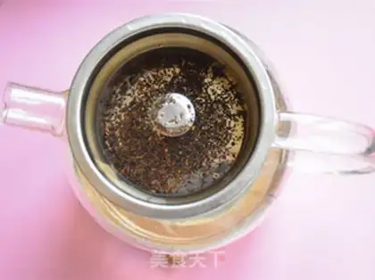 Make Iced lemon tea step 4