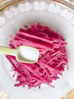 Make The radish step 1