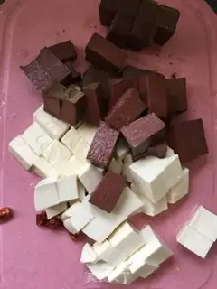 Make Duck blood tofu step 1