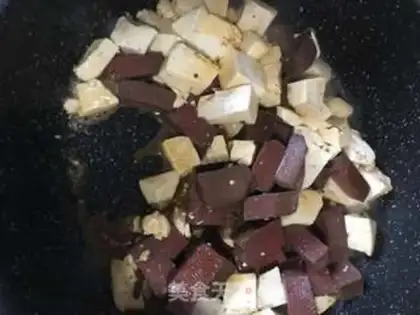 Make Duck blood tofu step 3